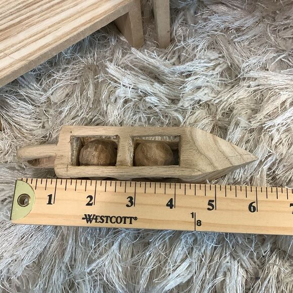 Bundle Of 5 Handcrafted Raw And Unfinished Wooden Accent Decor Pieces - Picture 5 of 17